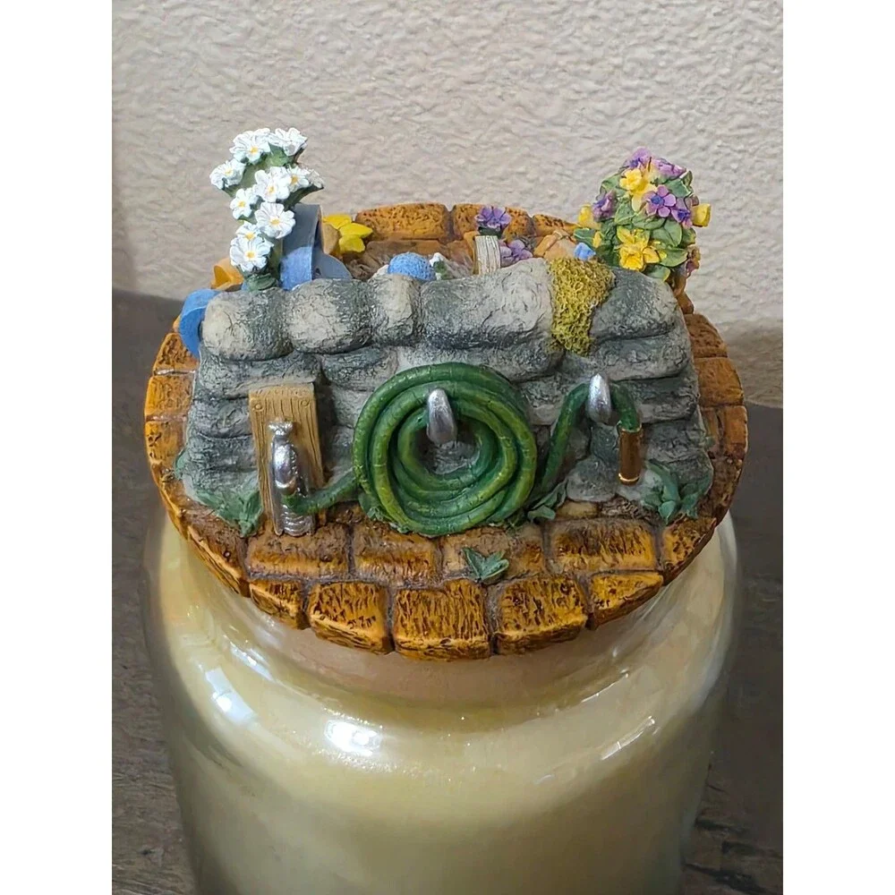 Retired  Yankee Candle Spa Fresh Unused Our America Topper 22oz Large Jar Rare